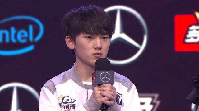 21点“团队协作”：解析历史上著名的 MIT 算牌团如何通过信号传递席卷赌城。（21点团队默契：揭秘传奇MIT算牌团如何以暗号配合横扫赌城）
