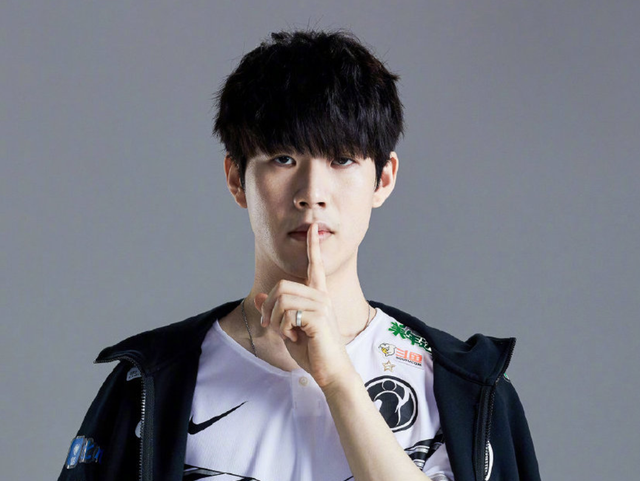 影响者对2025年StarLadder布达佩斯Major第一阶段的预测