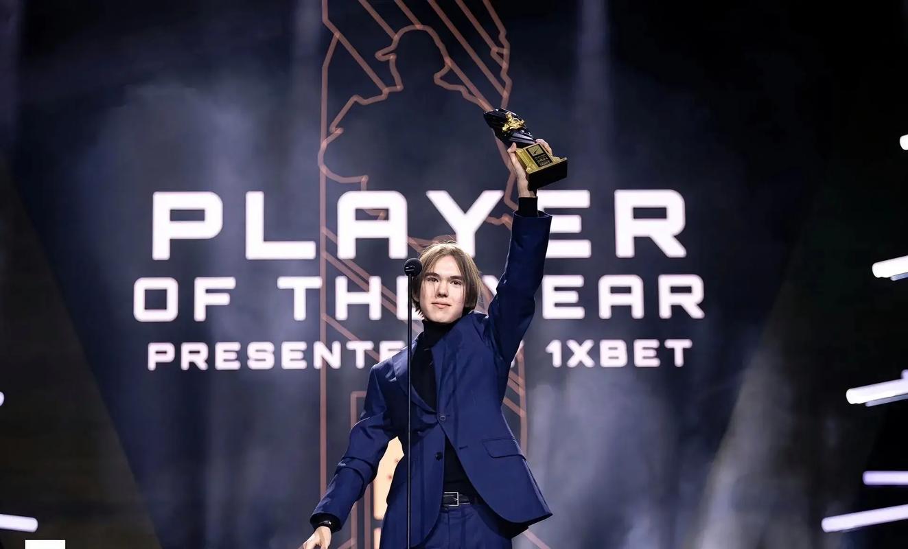 博弈心理：控制感错觉如何制造持续下注？（博弈心理学：控制幻觉为何促使持续下注？）